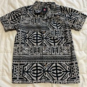 Quicksilver aloha shirt